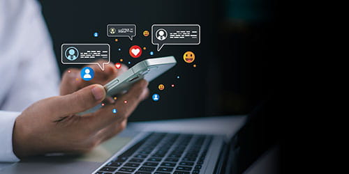 Social Media Marketing (SMM)